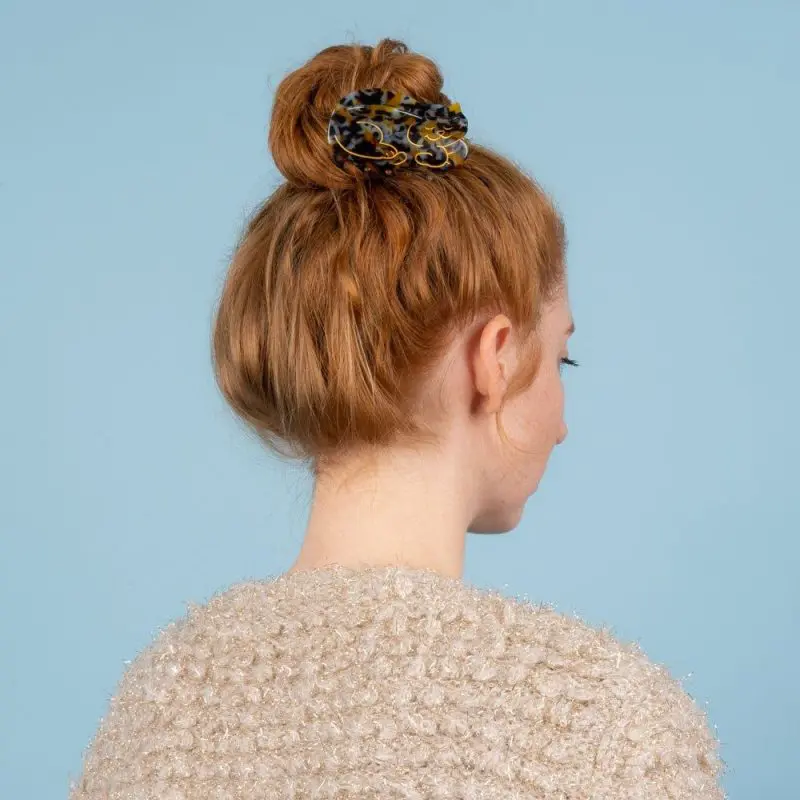 TORTOISESHELL CAT HAIR CLAW