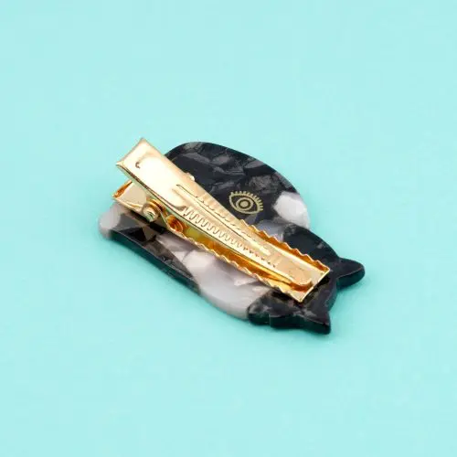 BLACK & WHITE CAT HAIR CLIP