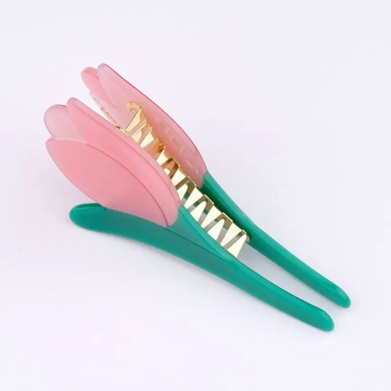 TULIP HAIR CLAW