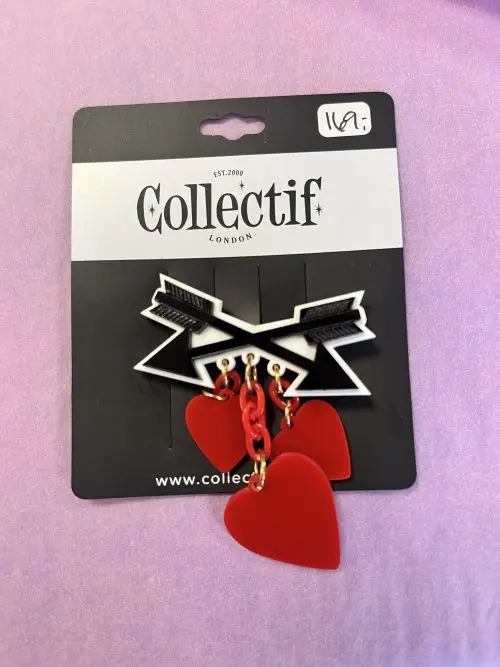 Love me not brooch