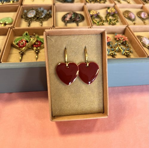 Urban Hippies Øredobber Garnet hearts gp