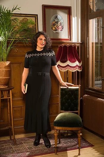 The Darling Diamomd top- Black  wool