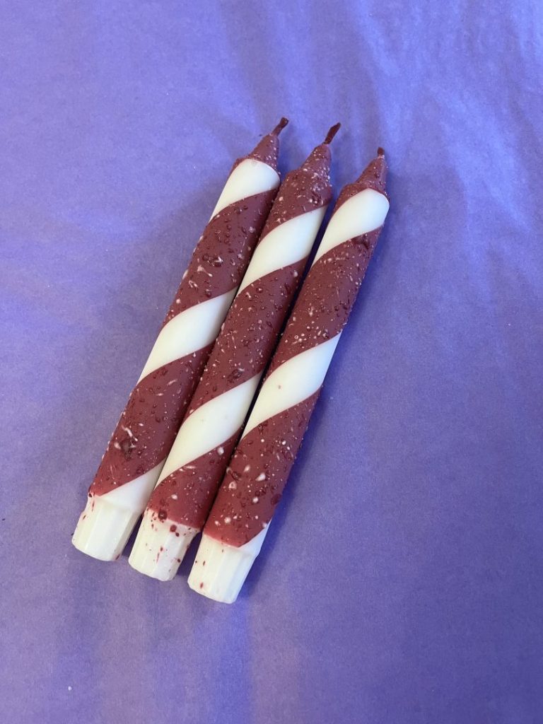 Mrs Miccio Stearinlys Polka-Dots D. Red / White